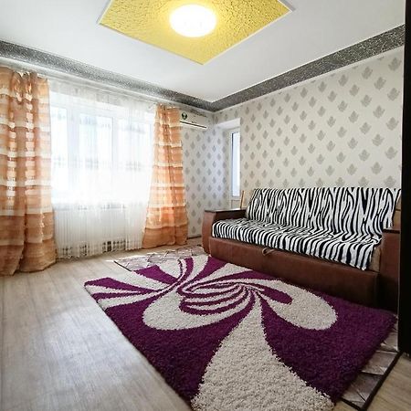 Home On Gagarina Кропивницкий Экстерьер фото
